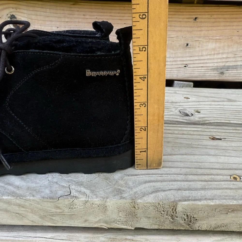 Bearpaw Suede Skye Chukka Boots Black Wool Fur Lined Lace Up Flats